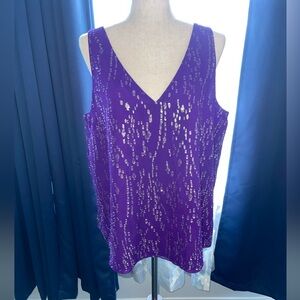 Lilly Pulitzer tank top size XL 
Excellent condition!